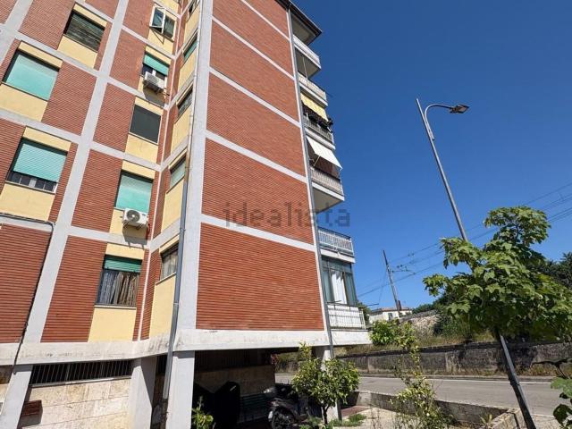 Appartamento in vendita di 90 m² in Via Basento, 62