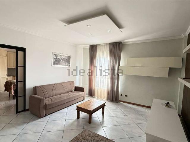 Appartamento in vendita di 90 m² in Via Battaglia dei Giganti, 14