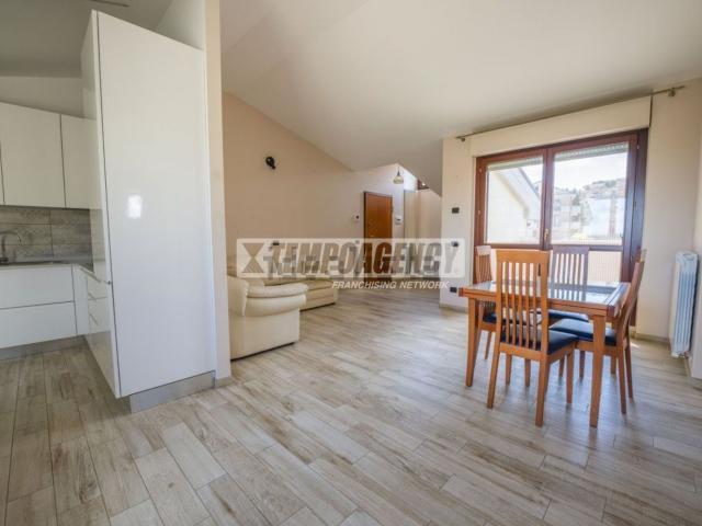 Appartamento in vendita di 90 m² in Via Beato Domenico da Montolmo