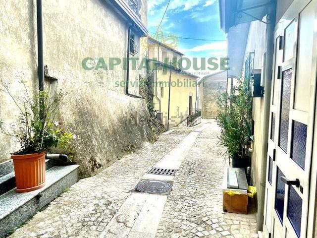 Appartamento in vendita di 90 m² in Via Belvedere, 28