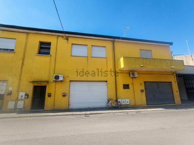 Appartamento in vendita di 90 m² in Via Bellini