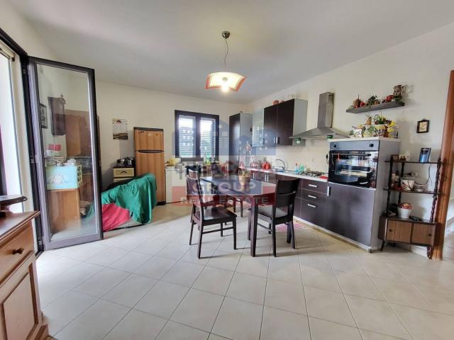 Appartamento in vendita di 90 m² in Via Bellini, 71