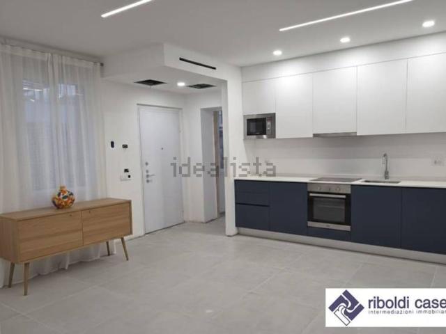 Appartamento in vendita di 90 m² in Via Bertacchi, 35