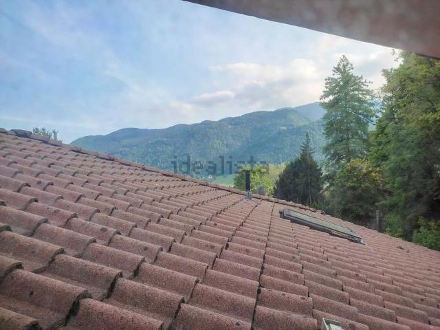 Appartamento in vendita di 90 m² in Via Bono da Castione