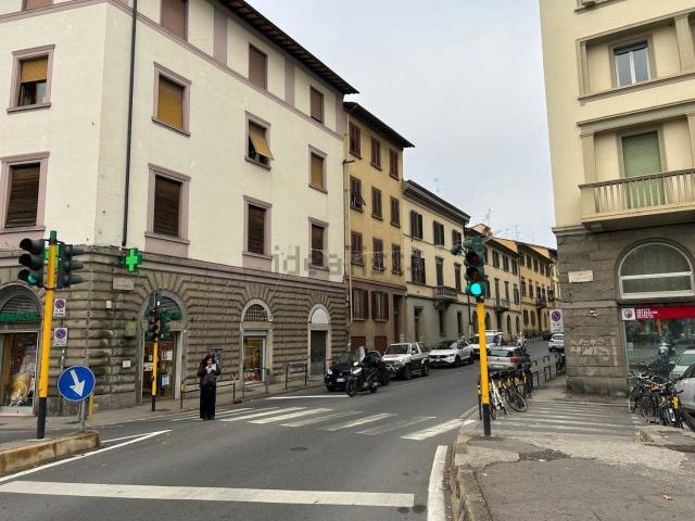 Appartamento in vendita di 90 m² in Via Bolognese