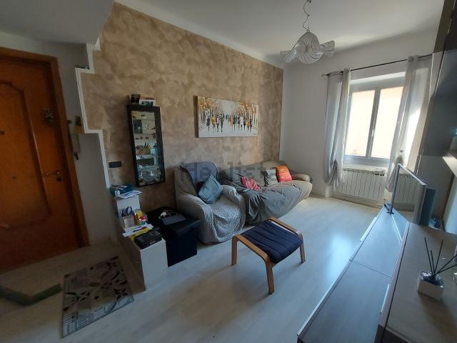 Appartamento in vendita di 88 m² in Via Borzoli, 62