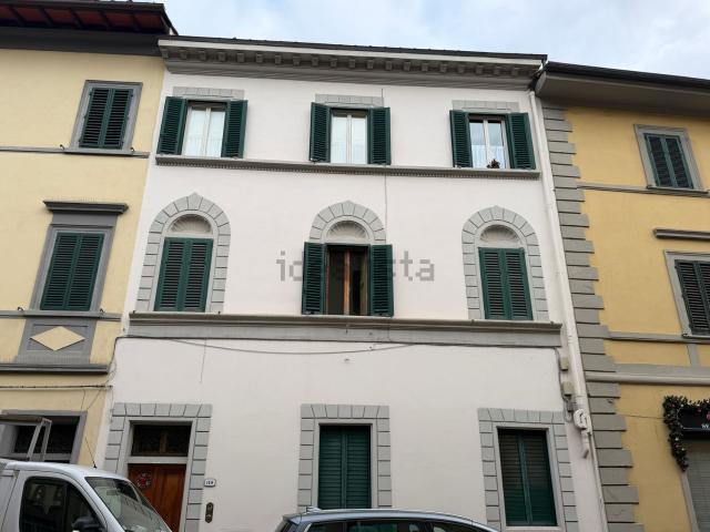 Appartamento in vendita di 90 m² in Via Bronzino