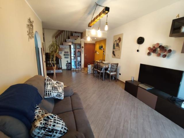 Appartamento in vendita di 90 m² in Via Bruxelles