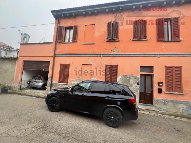 Appartamento in vendita di 90 m² in Via Buttirago, 17