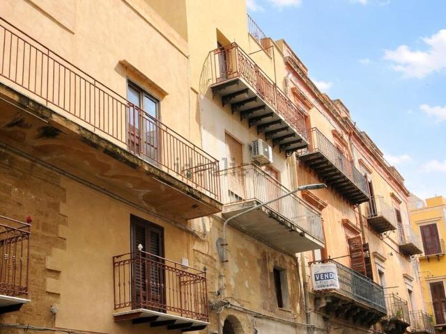 Appartamento in vendita di 90 m² in Via C. Molinari, 13