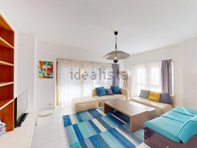 Appartamento in vendita di 90 m² in Via C. Colombo, 6