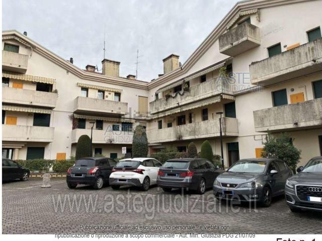 Appartamento in vendita di 90 m² in Via Caltana, 272