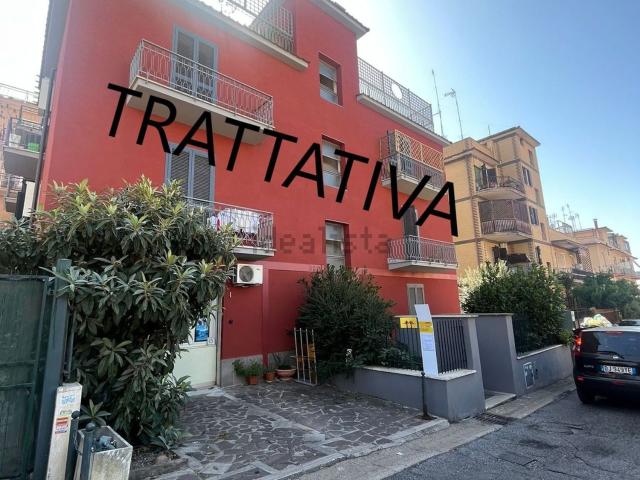 Appartamento in vendita di 90 m² in Via Capannori