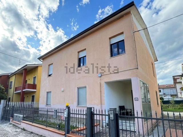 Appartamento in vendita di 90 m² in Via Caravaggio, 23
