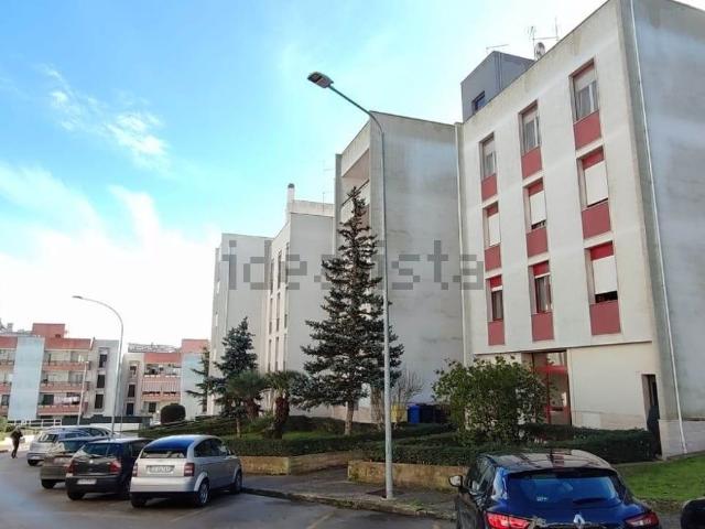Appartamento in vendita di 90 m² in Via Carlo Colucci, 3