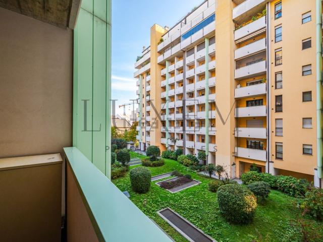 Appartamento in vendita di 90 m² in Via Carlo Farini