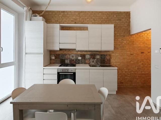 Appartamento in vendita di 90 m² in Via Carlo Goldoni, 1