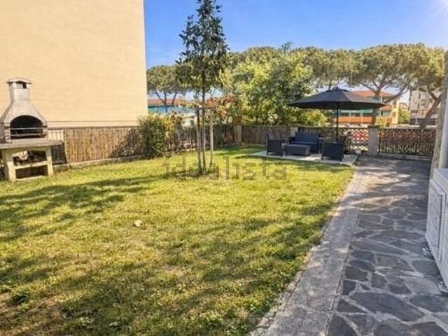 Appartamento in vendita di 90 m² in Via Carlo Linneo, 25