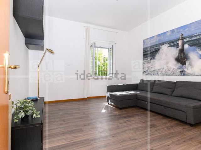Appartamento in vendita di 90 m² in Via Carlo Lorenzini