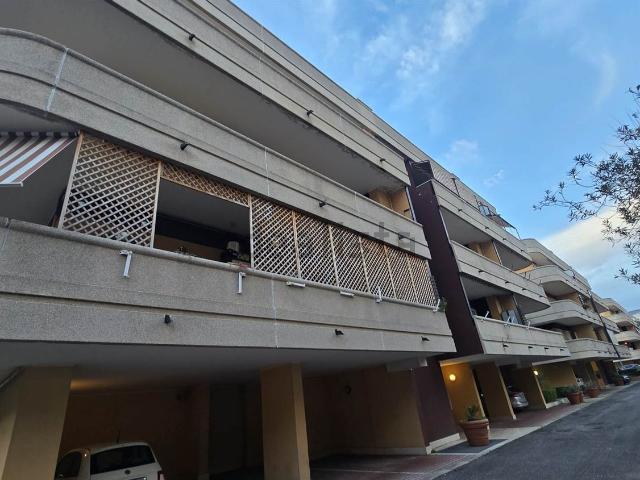 Appartamento in vendita di 90 m² in Via Carlo Ludovico Bragaglia, 54