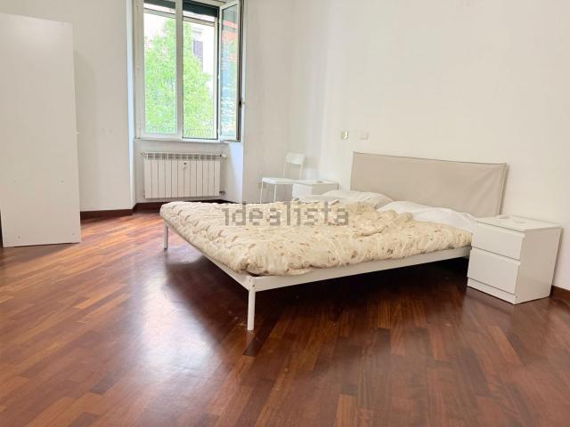 Appartamento in vendita di 90 m² in Via Carlo Mirabello