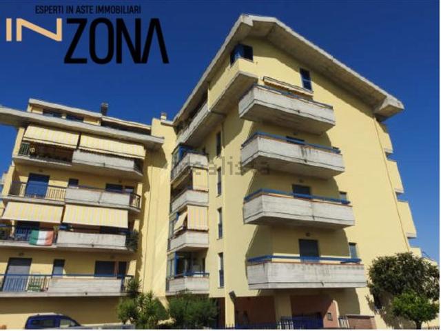 Appartamento in vendita di 90 m² in Via Carmine Gentile, 13