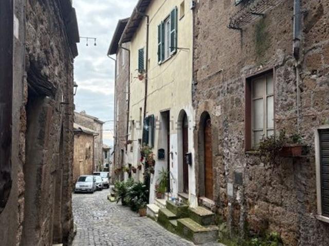 Appartamento in vendita di 90 m² in Via Castel Vecchio, 8