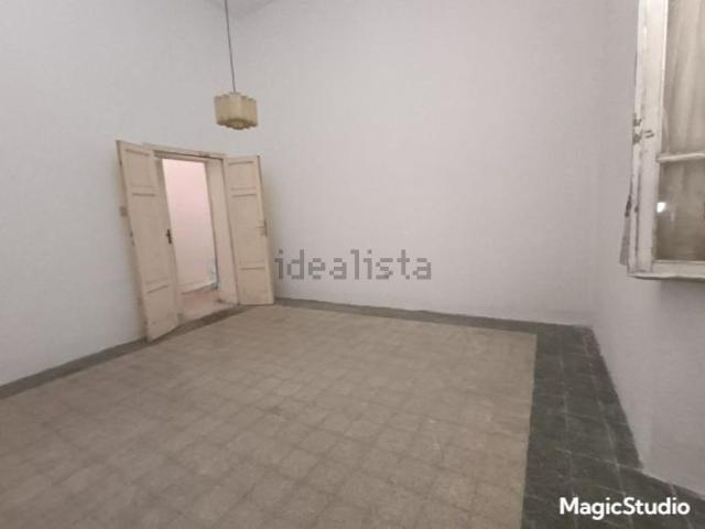 Appartamento in vendita di 90 m² in Via Castelli, 5