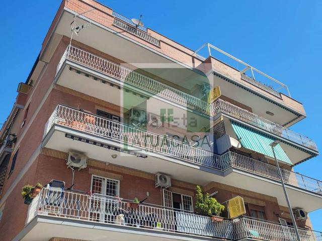 Appartamento in vendita di 90 m² in Via Castelnuovo di Garfagnana