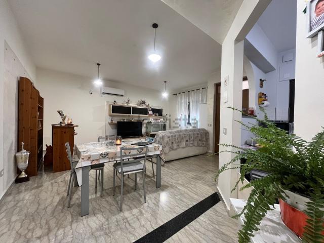 Appartamento in vendita di 90 m² in Via Casilina