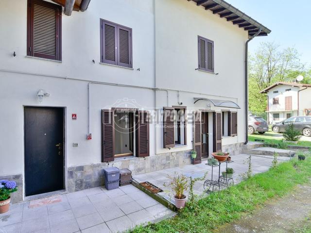 Appartamento in vendita di 90 m² in Via Casnate, 36
