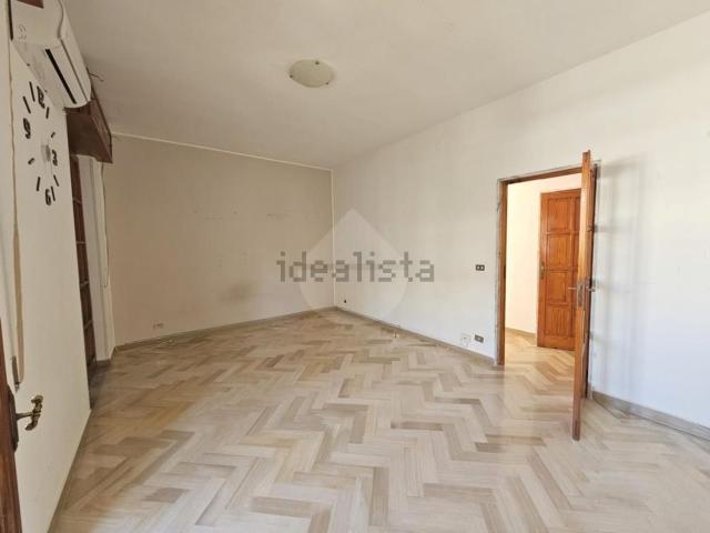 Appartamento in vendita di 90 m² in Via Cavalieri di Vittorio Veneto