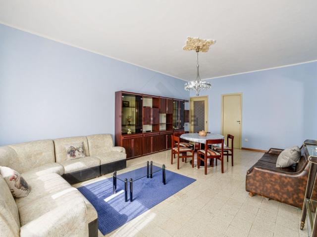 Appartamento in vendita di 90 m² in Via Cavalieri di Vittorio Veneto, 61