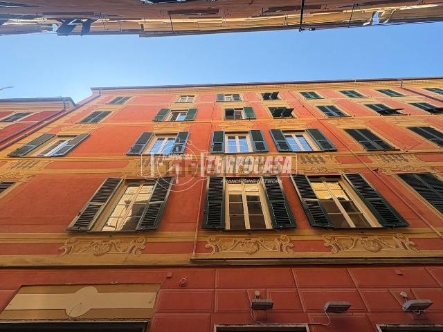 Appartamento in vendita di 90 m² in Via Cavour, 15