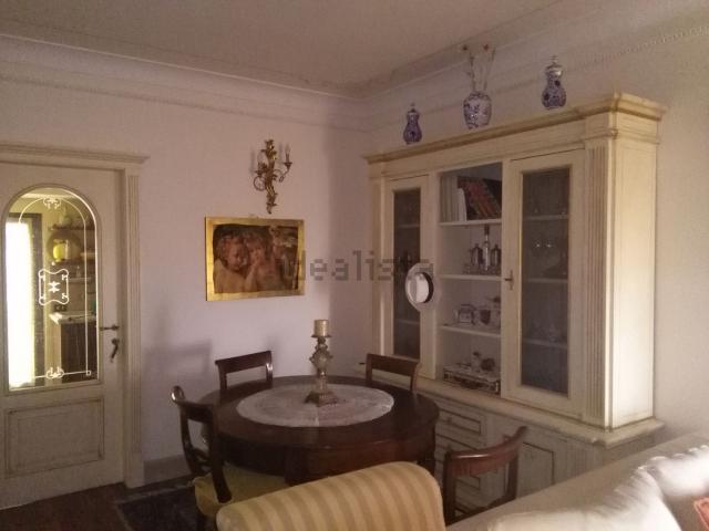 Appartamento in vendita di 90 m² in Via Cavour