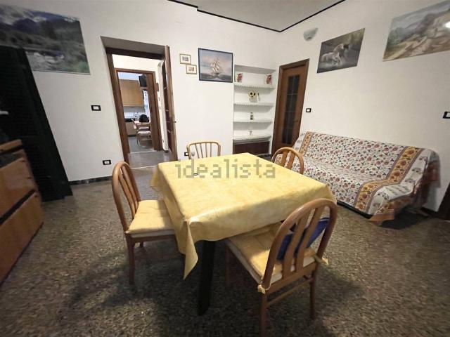 Appartamento in vendita di 90 m² in Via Cavour
