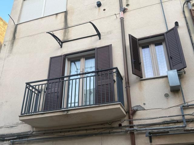 Appartamento in vendita di 90 m² in Via Cernaia