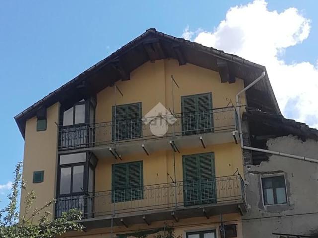 Appartamento in vendita di 90 m² in Via Cernesio, 15