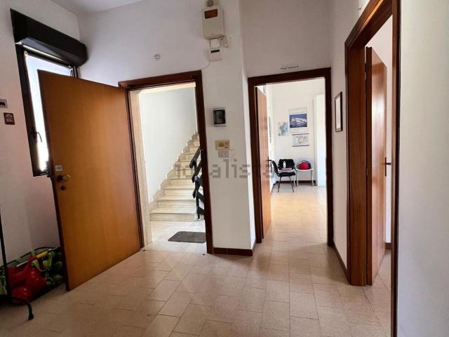 Appartamento in vendita di 90 m² in Via Cesare Braico