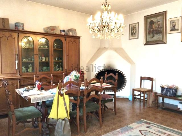 Appartamento in vendita di 90 m² in Via Cesarea