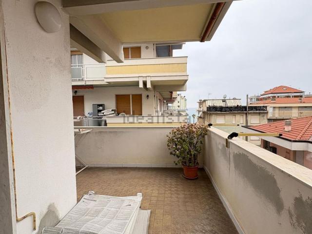 Appartamento in vendita di 90 m² in Via Cornelio Tacito