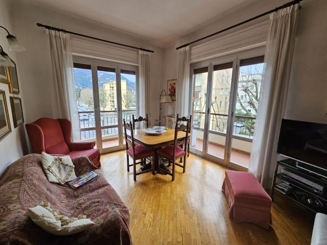 Appartamento in vendita di 90 m² in Via Cristoforo Colombo, 180