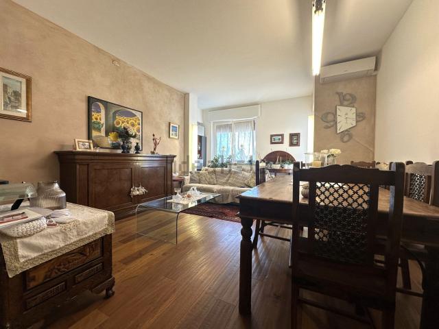 Appartamento in vendita di 90 m² in Via Cristoforo Colombo