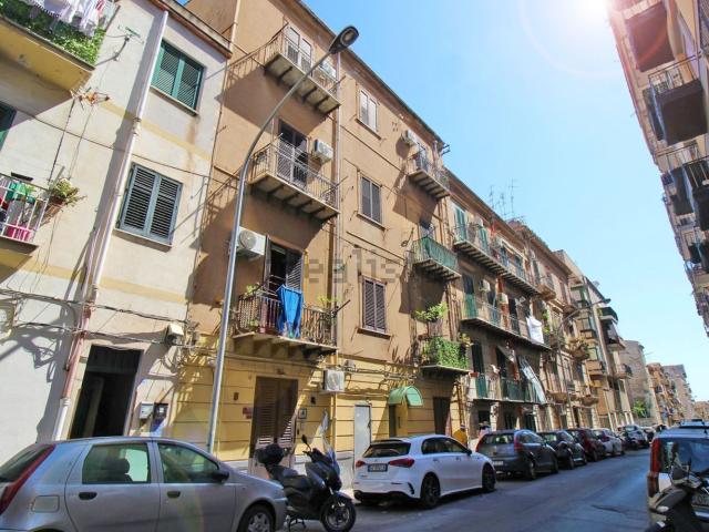 Appartamento in vendita di 90 m² in Via D&apos Ossuna, 99