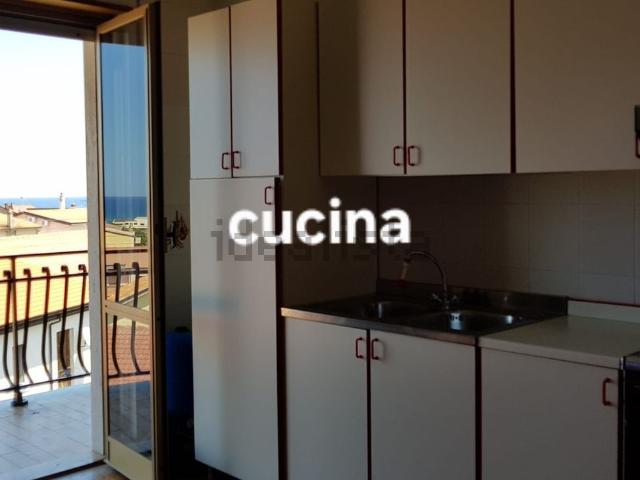 Appartamento in vendita di 90 m² in Via Dante Alighieri