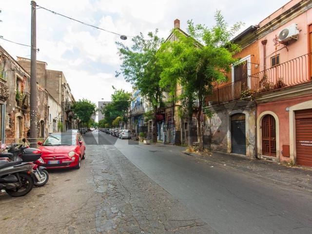 Appartamento in vendita di 90 m² in Via Daniele, 9