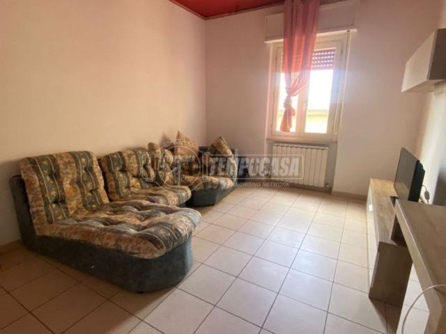 Appartamento in vendita di 90 m² in Via Dalmazio Birago, 60