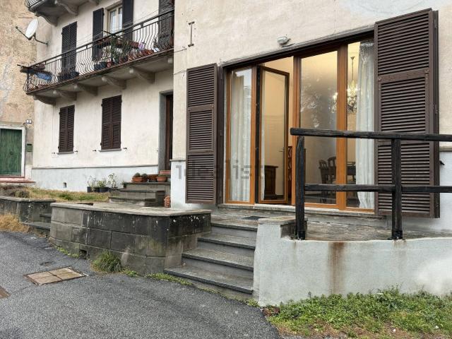 Appartamento in vendita di 90 m² in Via Demetrio Dabove