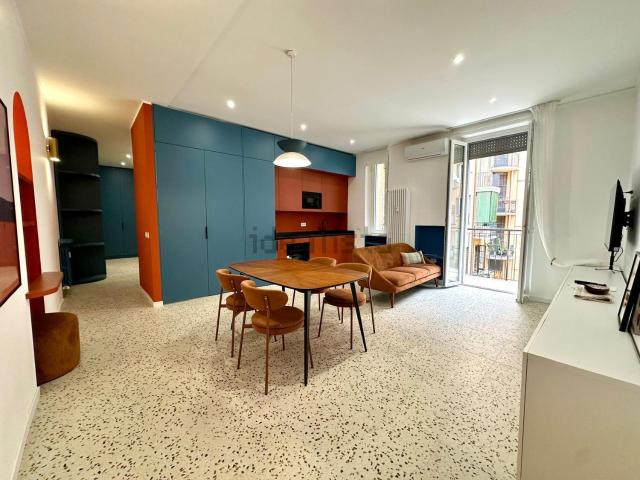 Appartamento in vendita di 90 m² in Via dei Contarini, 1