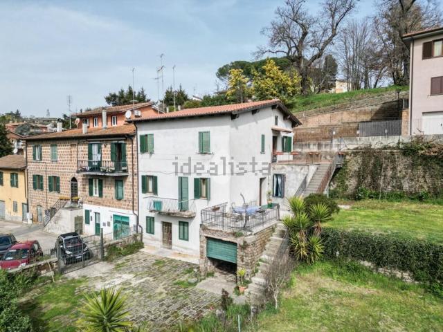 Appartamento in vendita di 90 m² in Via dei Bersaglieri, 14